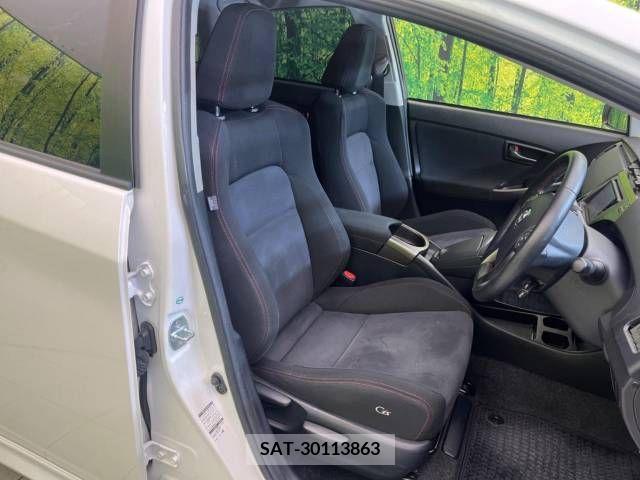 Toyota PRIUS 2013-11 222261-8