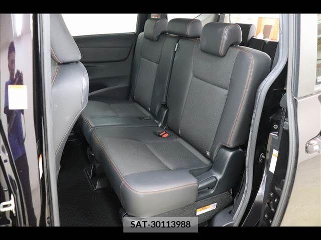 Toyota SIENTA 2018-08 203920-11