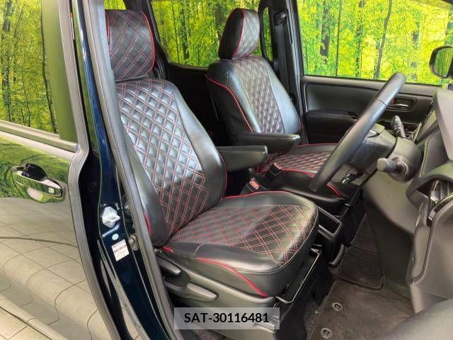 Toyota VOXY HYBRID 2017-07 344252-8