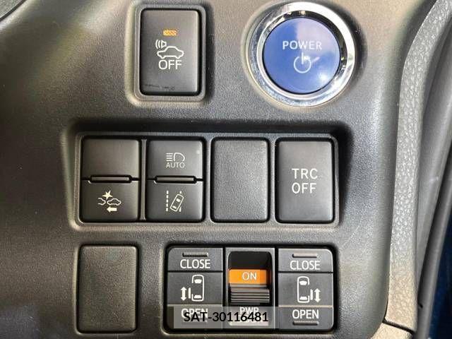 Toyota VOXY HYBRID 2017-07 344252-5