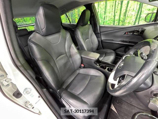 Toyota PRIUS 2016-09 206670-8