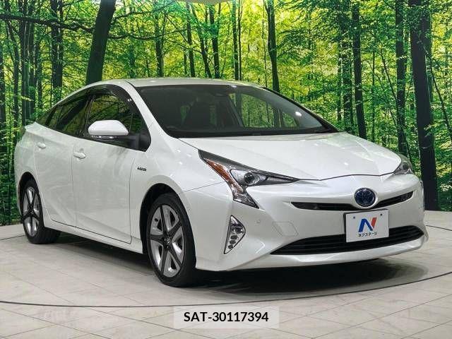 Toyota PRIUS 2016-09 206670-16