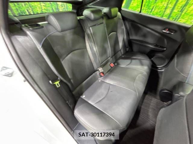 Toyota PRIUS 2016-09 206670-9