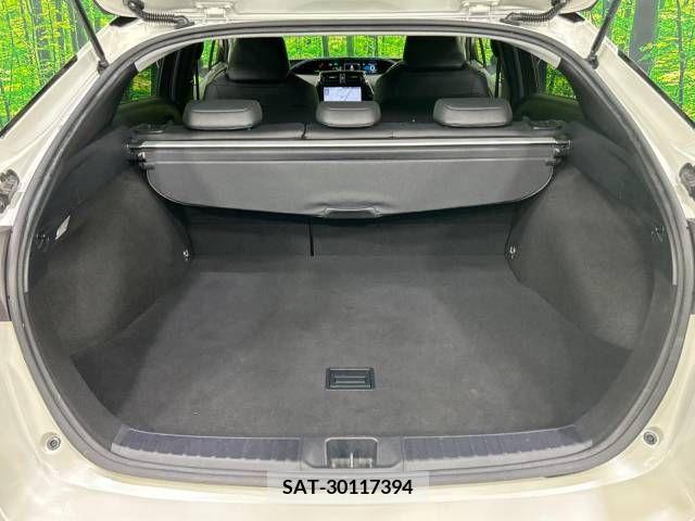Toyota PRIUS 2016-09 206670-10