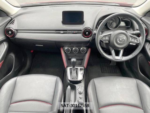 Mazda CX-3 2017-06 380529-1