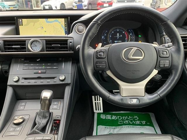 Lexus RC 2018-03 593-16