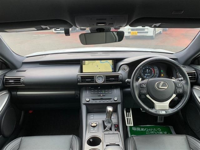 Lexus RC 2018-03 593-1