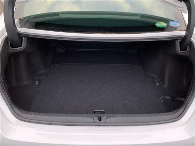Lexus RC 2018-03 593-4