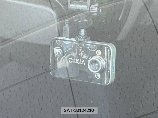 Nissan MARCH 2017-02 336160-5