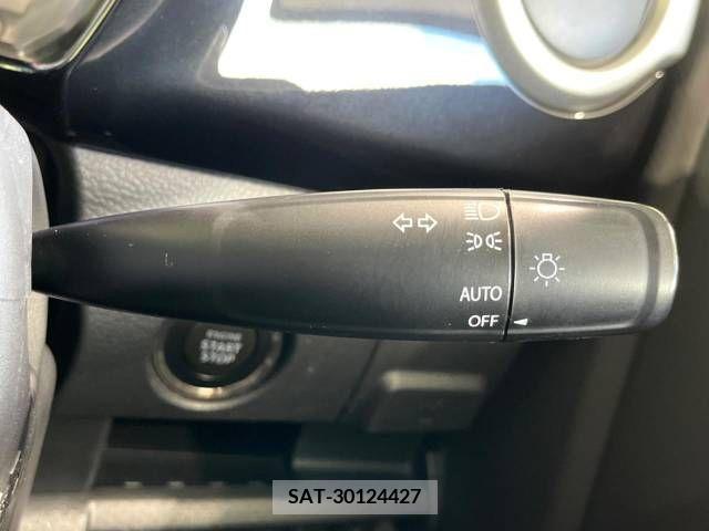 Mazda FLAIR CROSSOVER 2018-03 390903-4