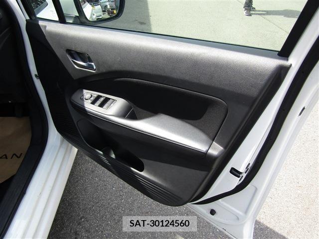 Nissan NOTE 2022-03 233742-15