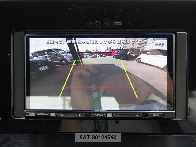 Nissan NOTE 2022-03 233742-4