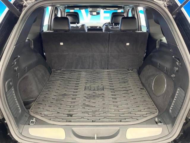 Jeep GRAND CHEROKEE 2018-06 10913-11
