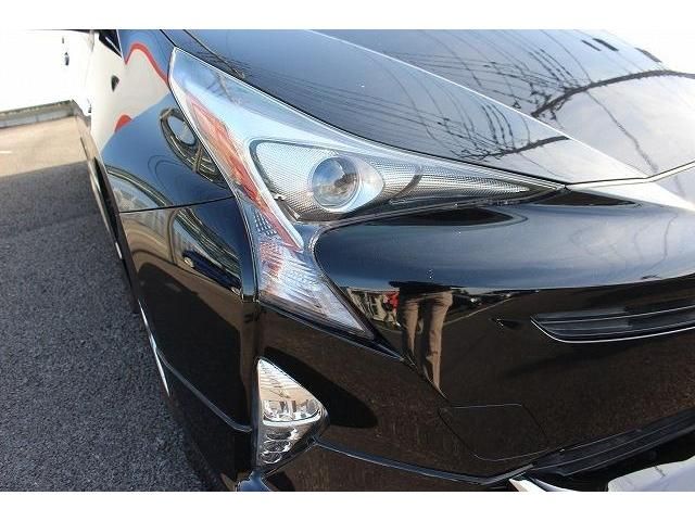 Toyota PRIUS 2016-02 193673-9