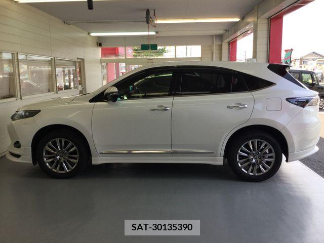Toyota HARRIER 2015-10 396748-8