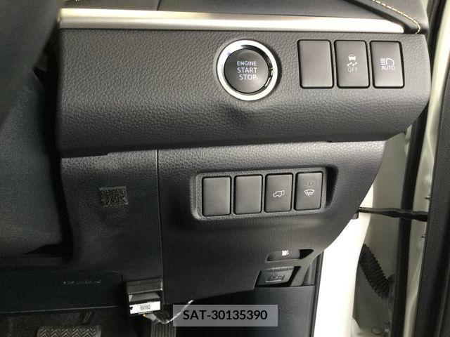 Toyota HARRIER 2015-10 396748-11