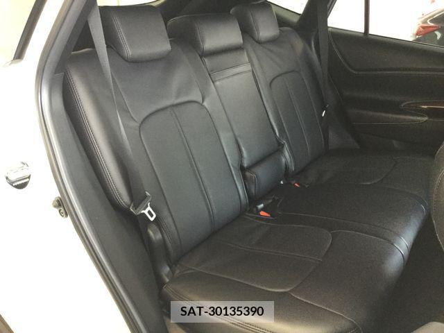 Toyota HARRIER 2015-10 396748-23