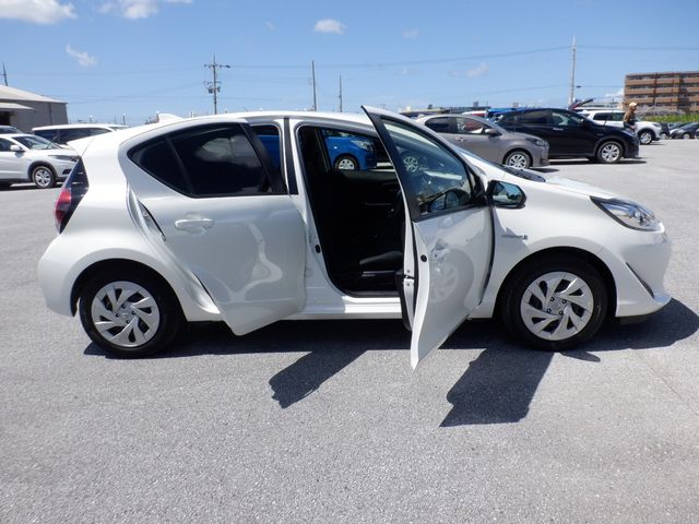 Toyota AQUA 2020-07 7107-3
