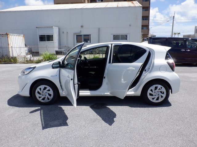 Toyota AQUA 2020-07 7107-5