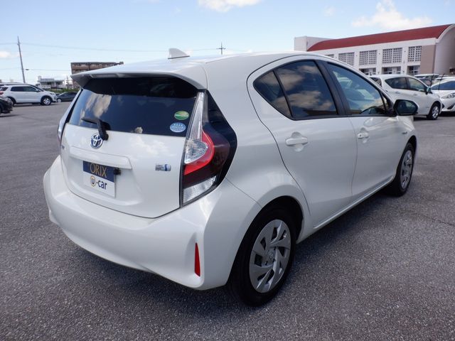 Toyota AQUA 2020-07 7107-2