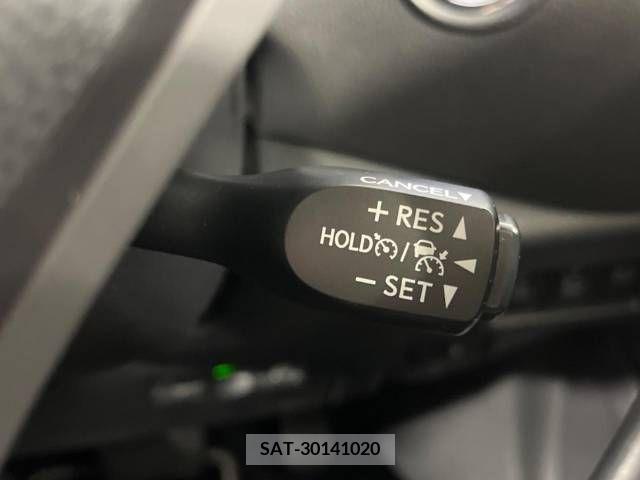 Toyota C-HR 2018-04 323036-3
