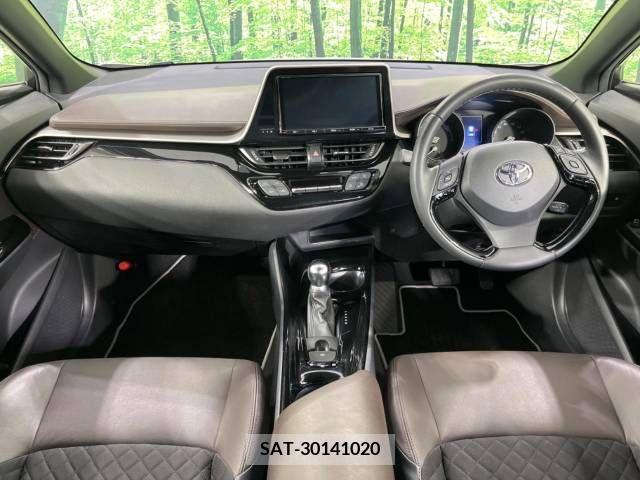 Toyota C-HR 2018-04 323036-1
