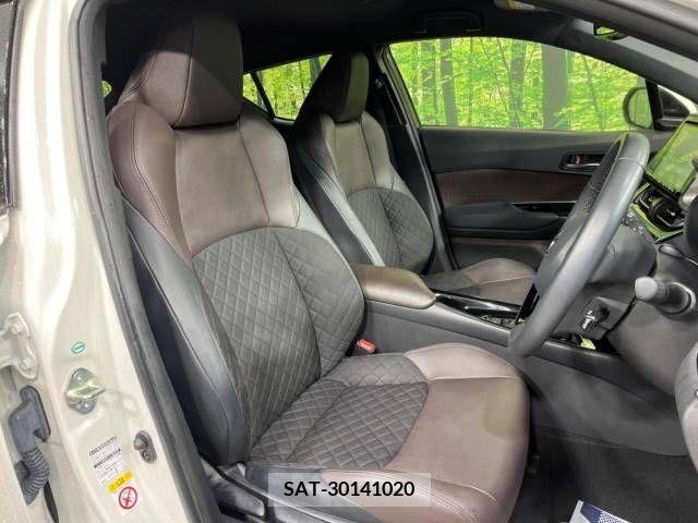 Toyota C-HR 2018-04 323036-8