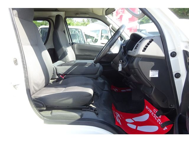 Toyota REGIUSACE VAN 2012-03 21961-13