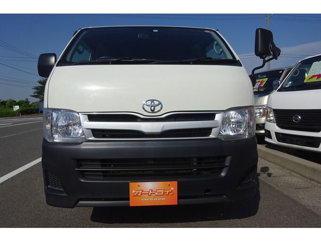 Toyota REGIUSACE VAN 2012-03 21961-4