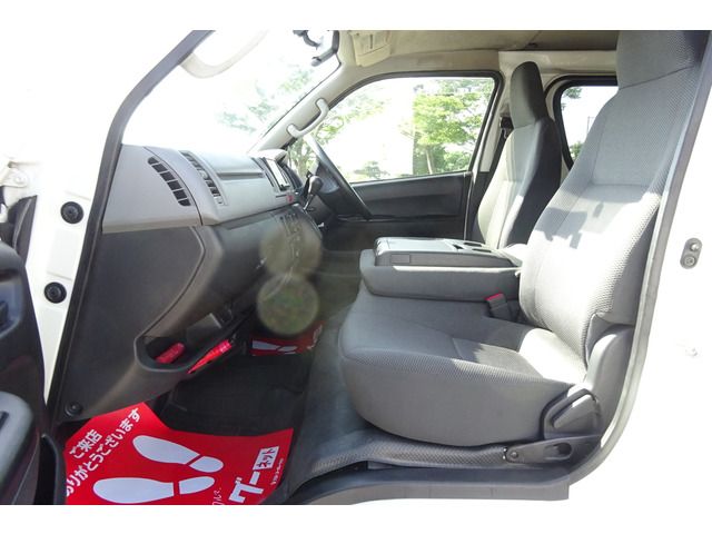 Toyota REGIUSACE VAN 2012-03 21961-16