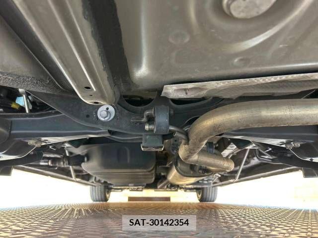 Toyota ALPHARD 2017-09 281104-19