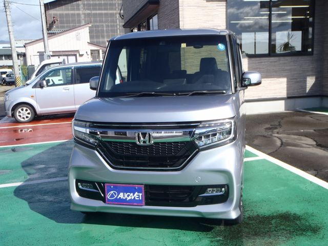 Honda N BOX CUSTOM 2018-11 184104-0