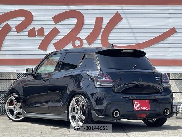 Suzuki SWIFT 2018-03 286691-7