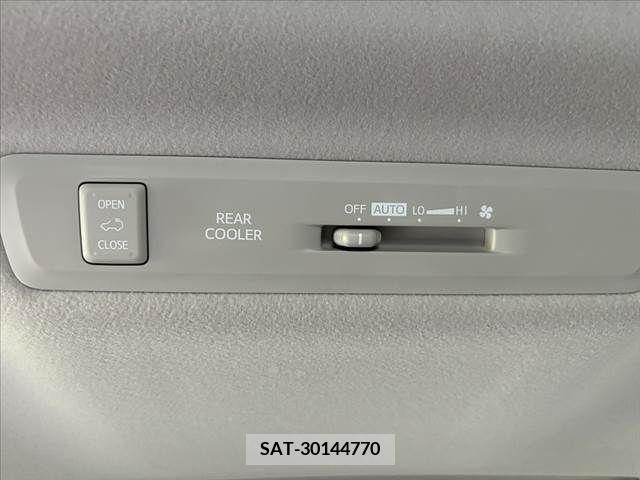Toyota VOXY 2014-04 348910-24