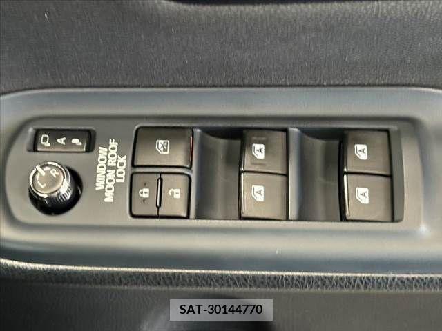 Toyota VOXY 2014-04 348910-23