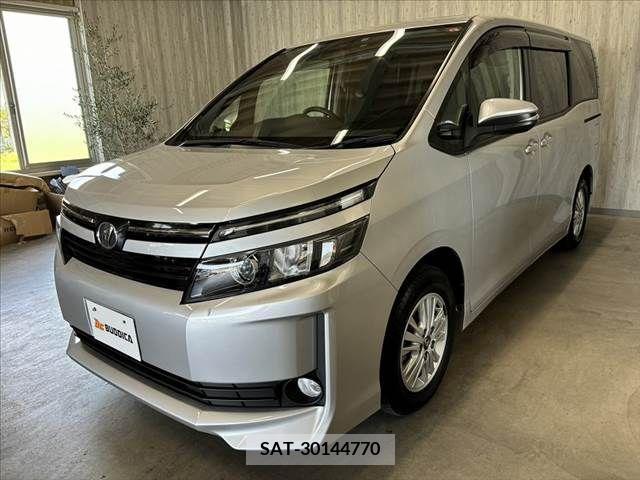 Toyota VOXY 2014-04 348910-9