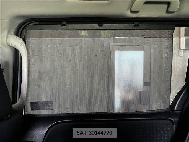 Toyota VOXY 2014-04 348910-25