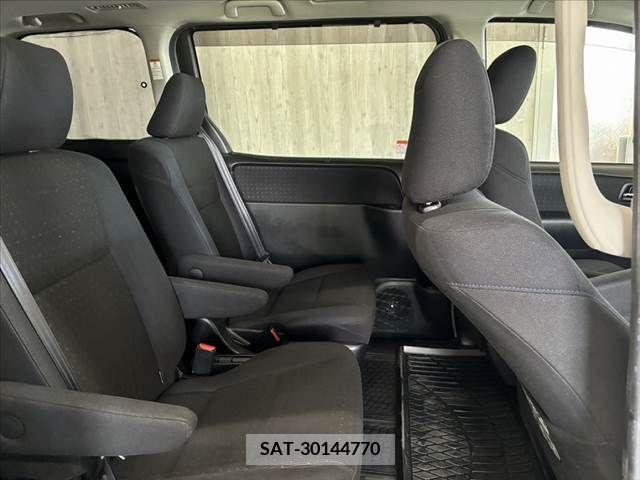 Toyota VOXY 2014-04 348910-16