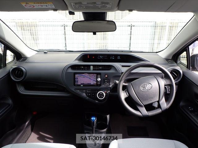 Toyota AQUA 2018-12 291710-1