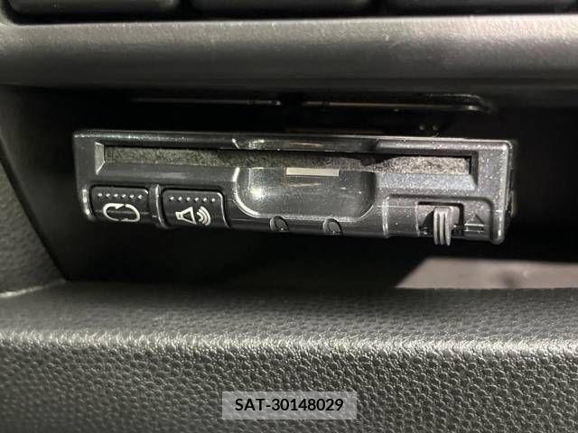 Mazda BIANTE 2011-02 250334-5