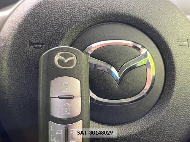 Mazda BIANTE 2011-02 250334-6