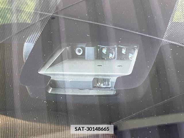 Toyota SIENTA 2016-06 383732-2