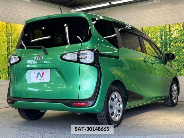 Toyota SIENTA 2016-06 383732-18