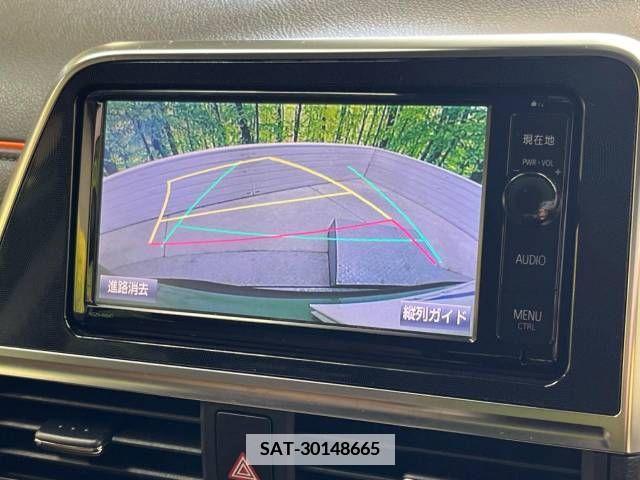 Toyota SIENTA 2016-06 383732-6