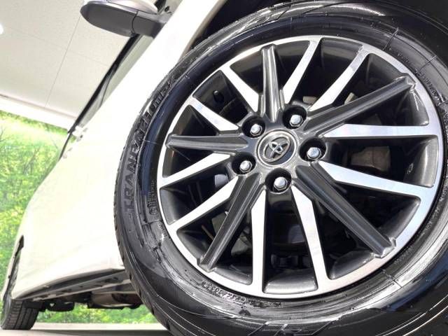 Toyota VOXY 2015-09 15154-13