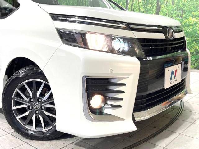 Toyota VOXY 2015-09 15154-12