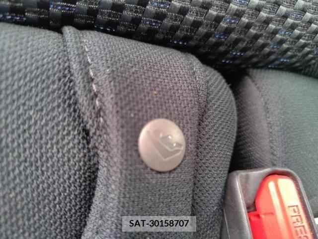 Subaru FORESTER 2016-04 360505-23