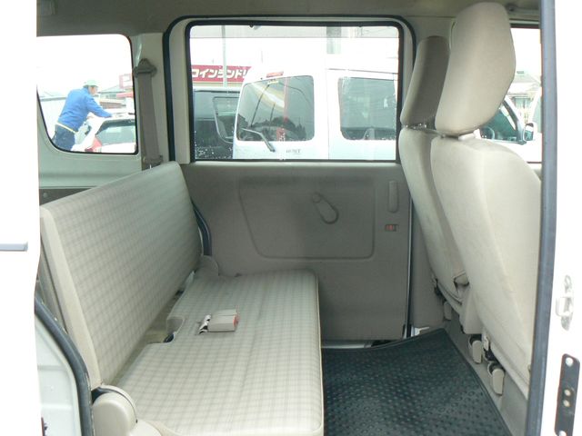 Suzuki EVERY 2014-01 188183-6