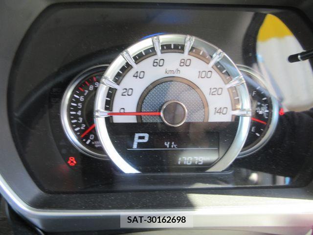 Suzuki SPACIA 2018-07 368649-9
