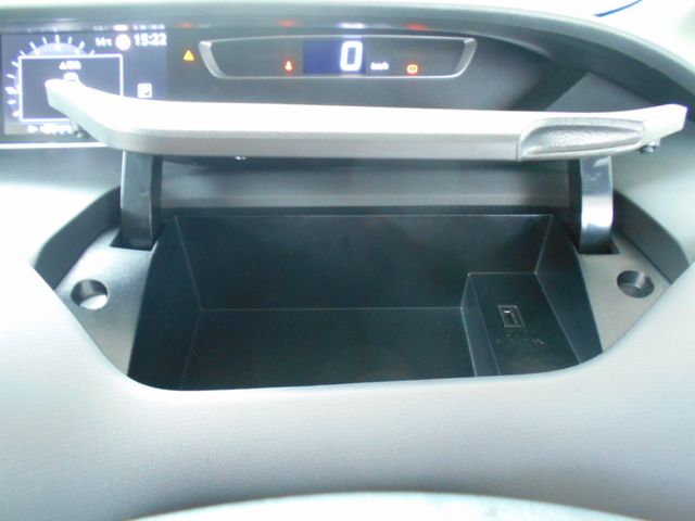 Nissan SERENA 2019-11 2551-26